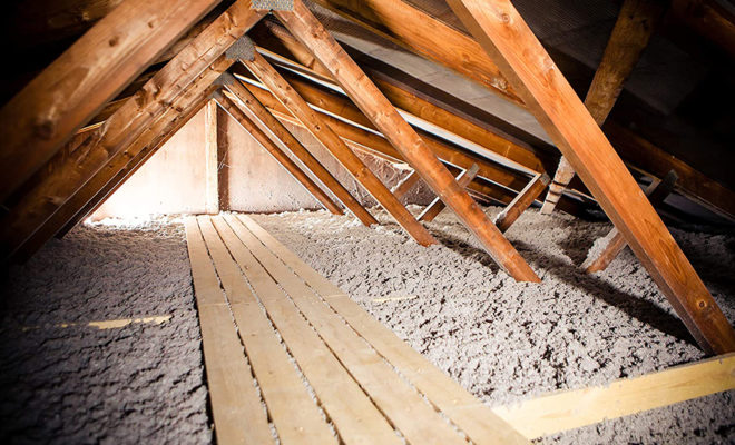 Miért válasszuk a cellulóz szigetelés?
                  Környezetbarát és hatékony megoldás otthonod védelmében!